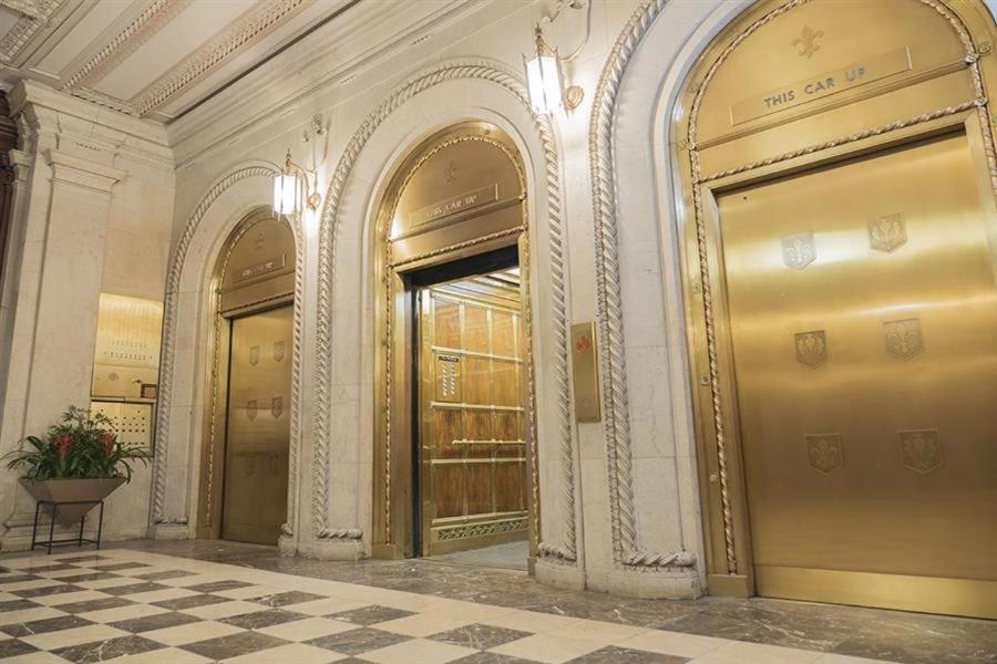 Bridgestreet At The Leader Building Aparthotel Cleveland Exterior photo